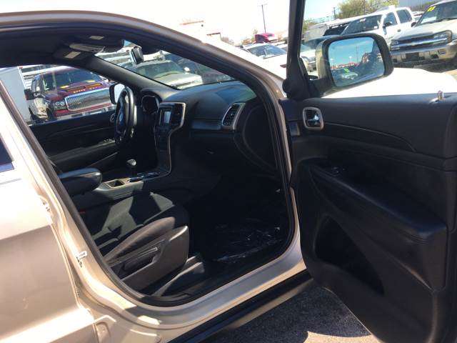 2014 Jeep Grand Cherokee 4x4 Laredo 4dr SUV